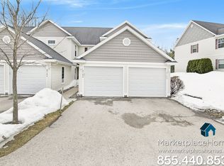2102 Chelsea Ln, Traverse City, MI 49684