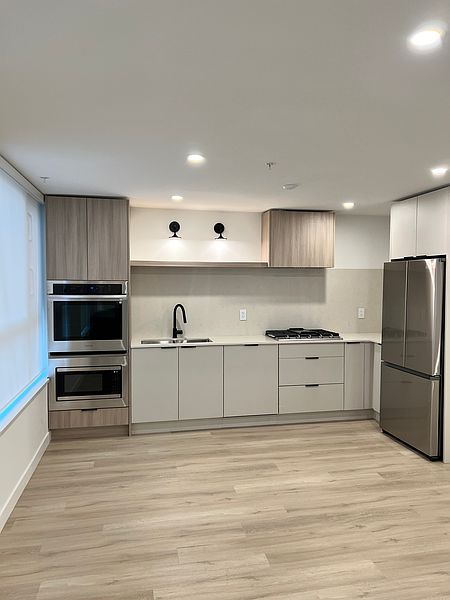 Coquitlam Apartment for rent - 2 Bedrooms — photo 30