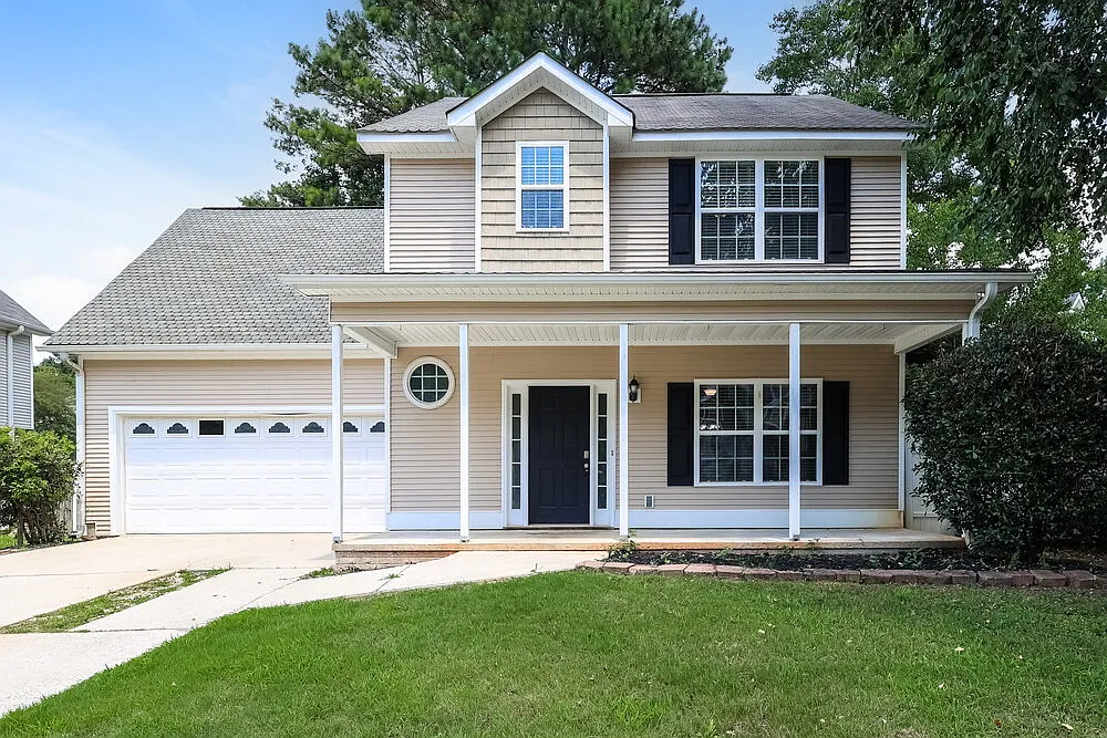 3 bed, 2.5 bath, 1820 sqft, $2,000 — Photo 1
