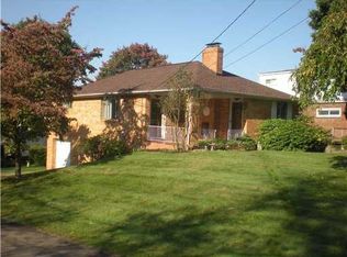 2004 Highland Ave, Irwin, PA 15642