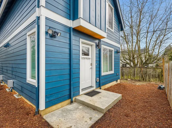6842 N Mears St #B, Portland, OR 97203