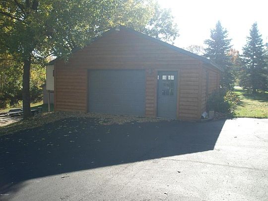 3rd image of 10156 Sherbrooke Beach Ln