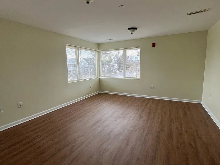 4300 Liberty Heights Ave #2D — Photo 9