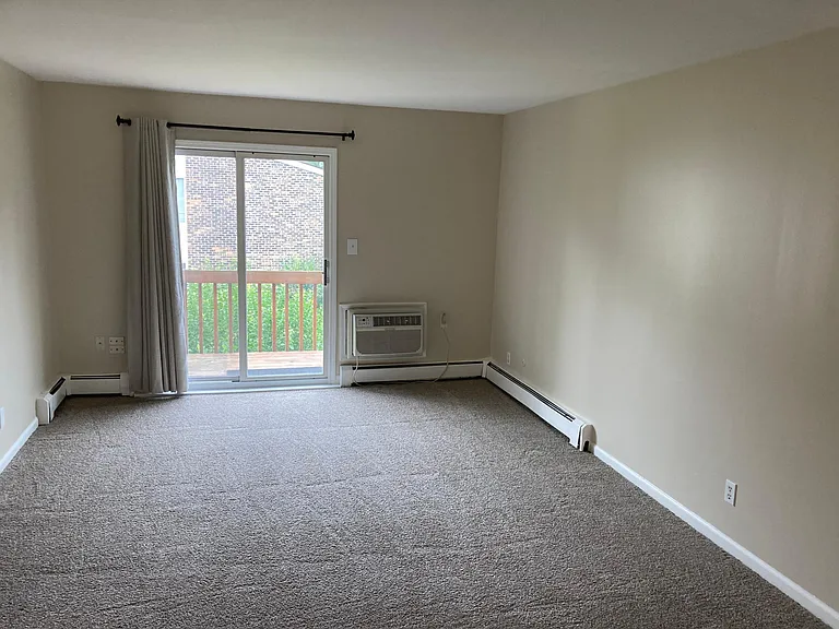2200 Light Rd — Photo 2