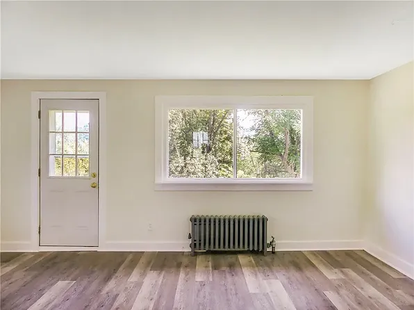 438 Floral Ave #B, Ithaca, NY 14850