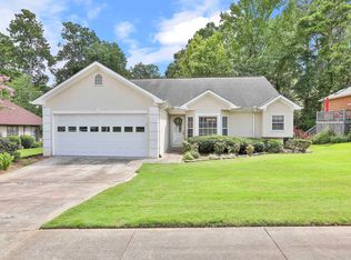 145 Fenwyck Cmns, Fayetteville, GA 30214