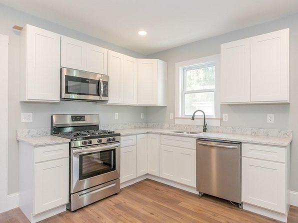 83 Fountain St #2