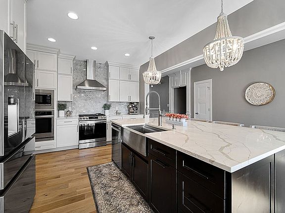 5th image of 10005 White Jasmine Dr