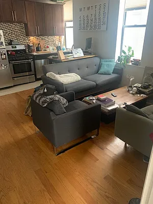 Rented by 50 Stanhope LLC | media 34