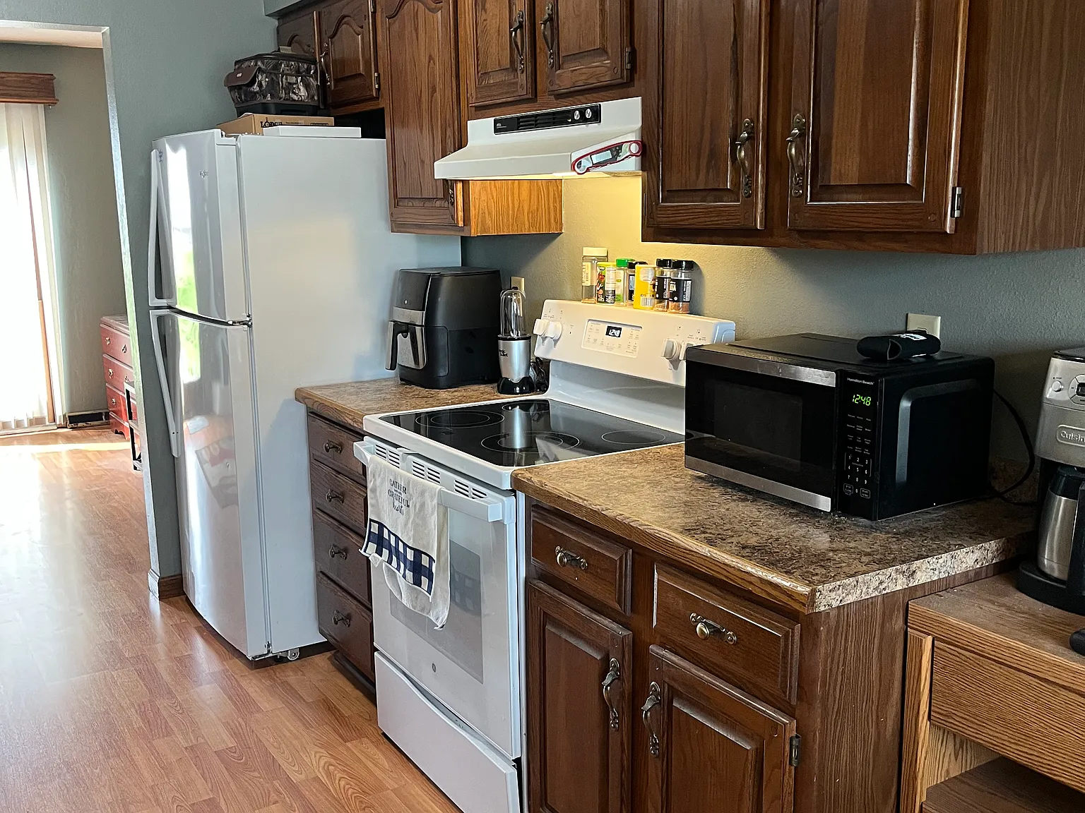 2 bed, 1.5 bath, 1152 sqft, $1,000 — Photo 3
