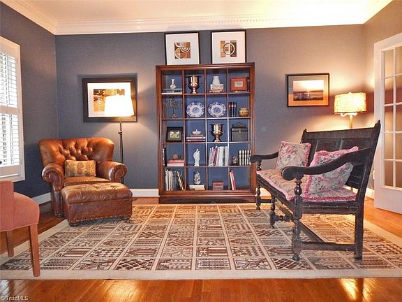 4th image of 6105 Oak Glenn Ct