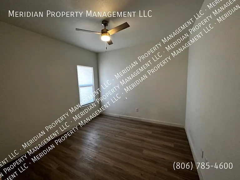 1215 N Evanston Ave — Photo 11