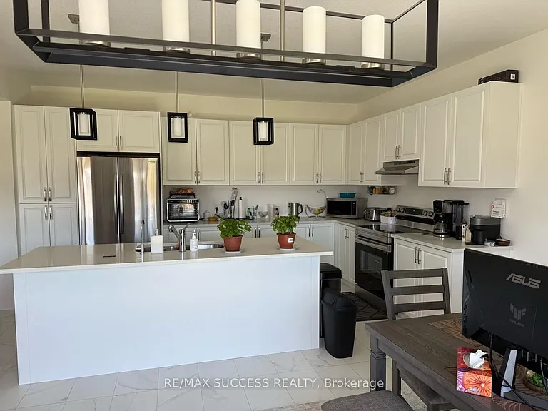 149 Savannah Ridge Dr — Photo 4