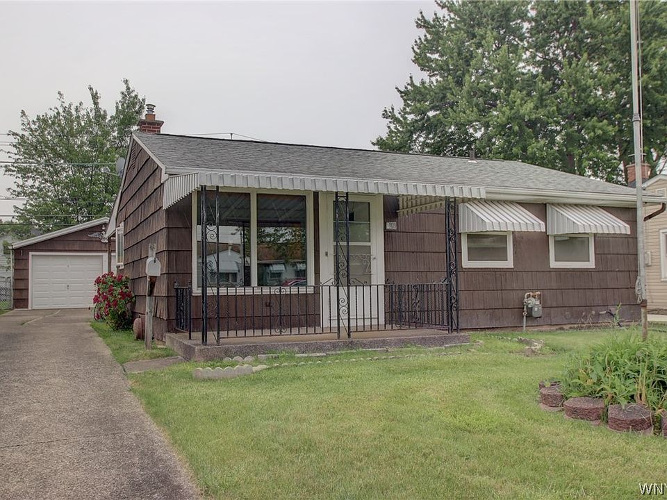 1st image of 112 Wheaton Dr