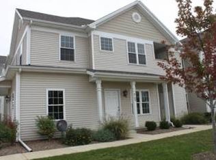 3761 Harbor Estates Ln, Champaign, IL