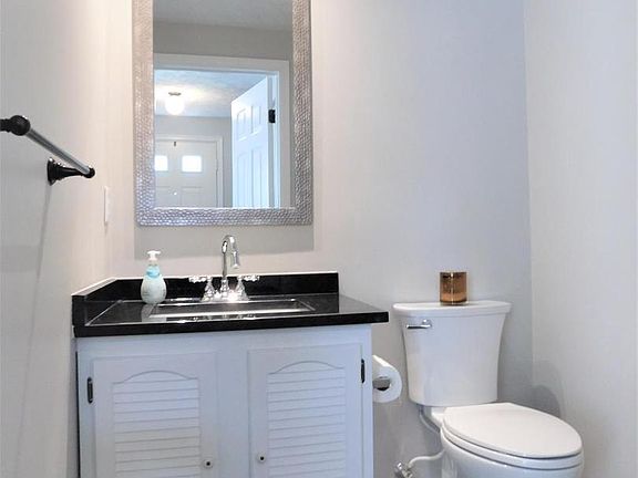 5th image of 13228 Custom House Ct