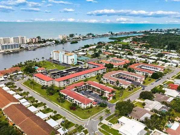 10190 IMPERIAL POINT DRIVE W #24, LARGO, FL 33774