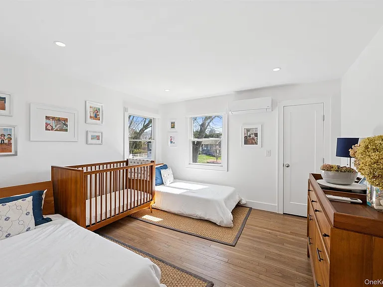 580 Gin Ln — Photo 18