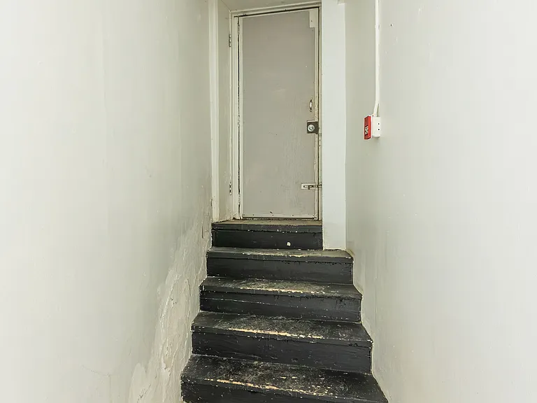 225 Gladstone Ave #103 — Photo 11