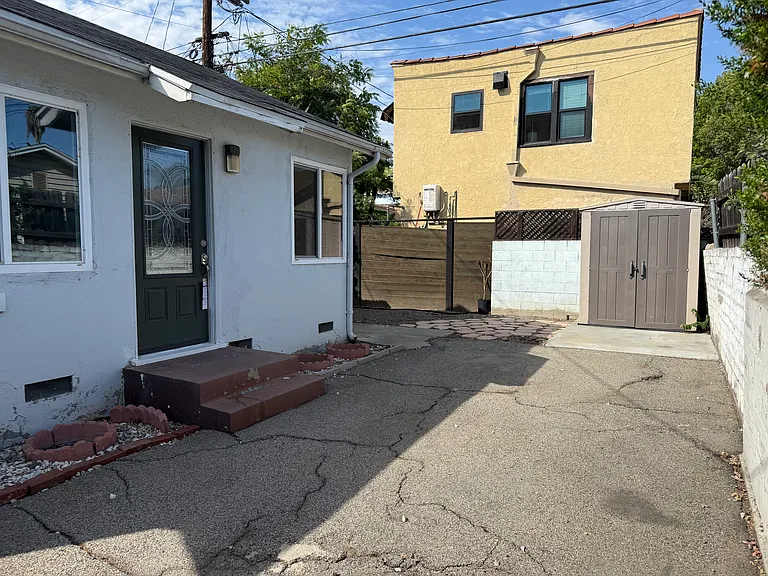 3155 Atwater Ave — Photo 9