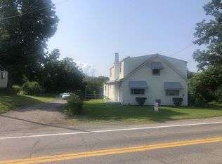 6293 Tuscarawas Rd, Industry, PA 15052