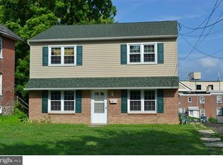 38 Church St #B, Willow Grove, PA 19090