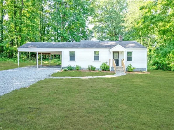 30 Pasadena Dr, Winston Salem, NC 27127