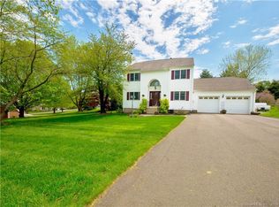 61 Spring Brook Dr, Middletown, CT 06457