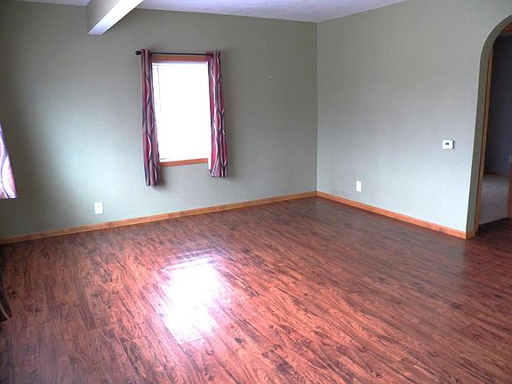 2nd image of 3606 Division STREET