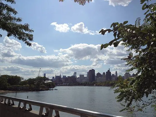 Rented by BuySell Real Estate Inc | media 10