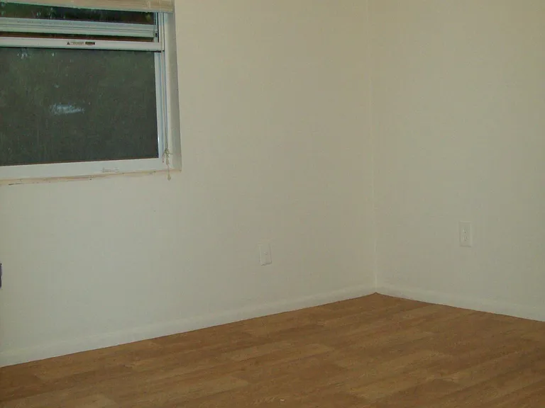 3018 E Jefferson St — Photo 6