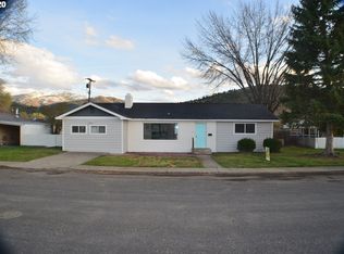 304 NW 5th Ave, John Day, OR 97845