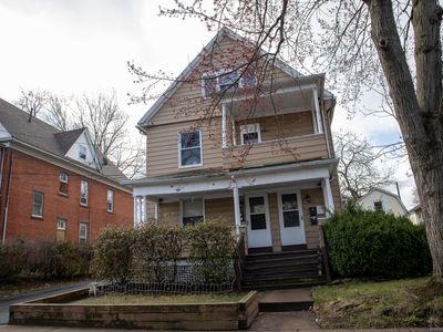 25-27 Roosevelt Street, Hartford, CT, 06114