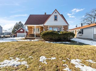 3151 S 97th St, Milwaukee, WI 53227