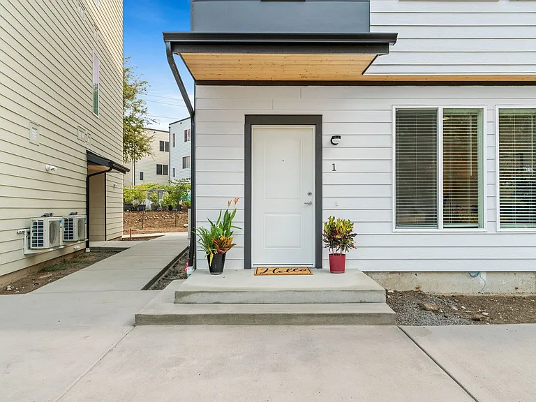 2 Chelan Place — Photo 3