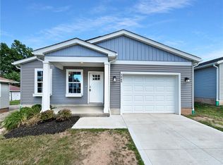 5845 Stumph Rd, Parma Heights, OH 44130