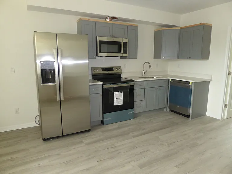 219 S Grandview Ave — Photo 29