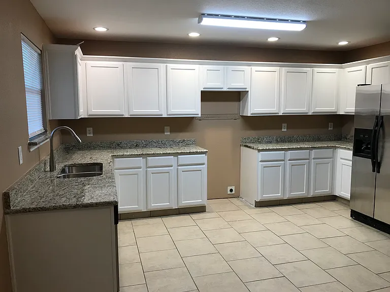 10148 Cougar Trl — Photo 3