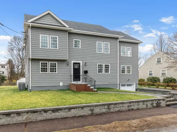 51 Putnam Ave, Wakefield, MA 01880