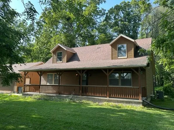 2799 Woodland Dr, Letts, IA 52754