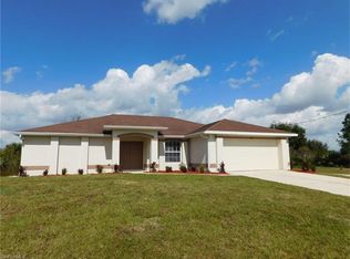 2700 64th St W, Lehigh Acres, FL 33971
