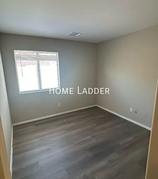10805 W Wilshire Dr — Photo 13