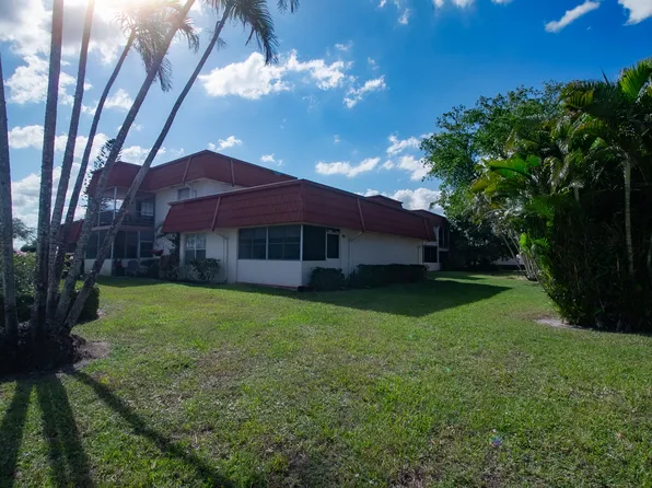 12009 Poinciana Boulevard #108, Royal Palm Beach, FL 33411