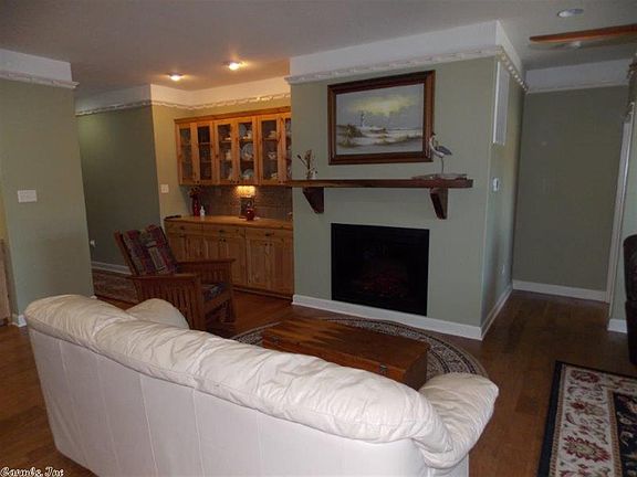 5th image of 12304 Krislor Dr
