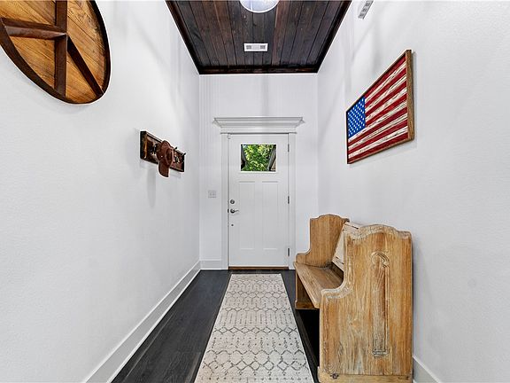 3rd image of 52 Clevelys Ln