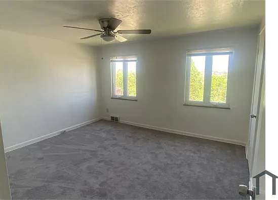 1685 Skyline Dr