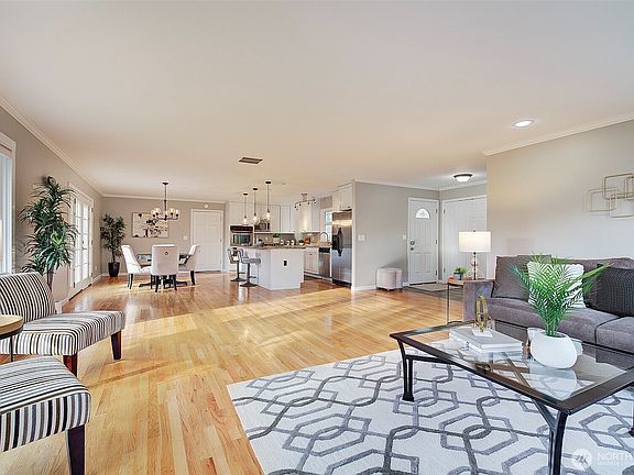 5th image of 15023 Simonds Road NE