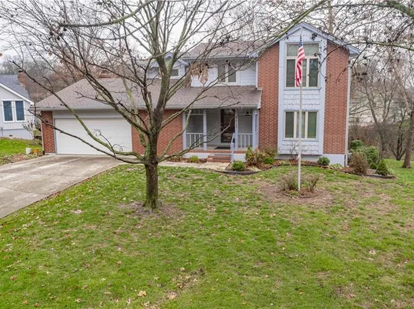 2015 SW 4th St, Lees Summit, MO 64081