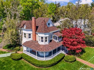 462 Riverside Avenue, Westport, CT 06880