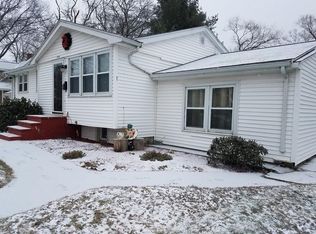 470 Cohannet St, Taunton, MA 02780